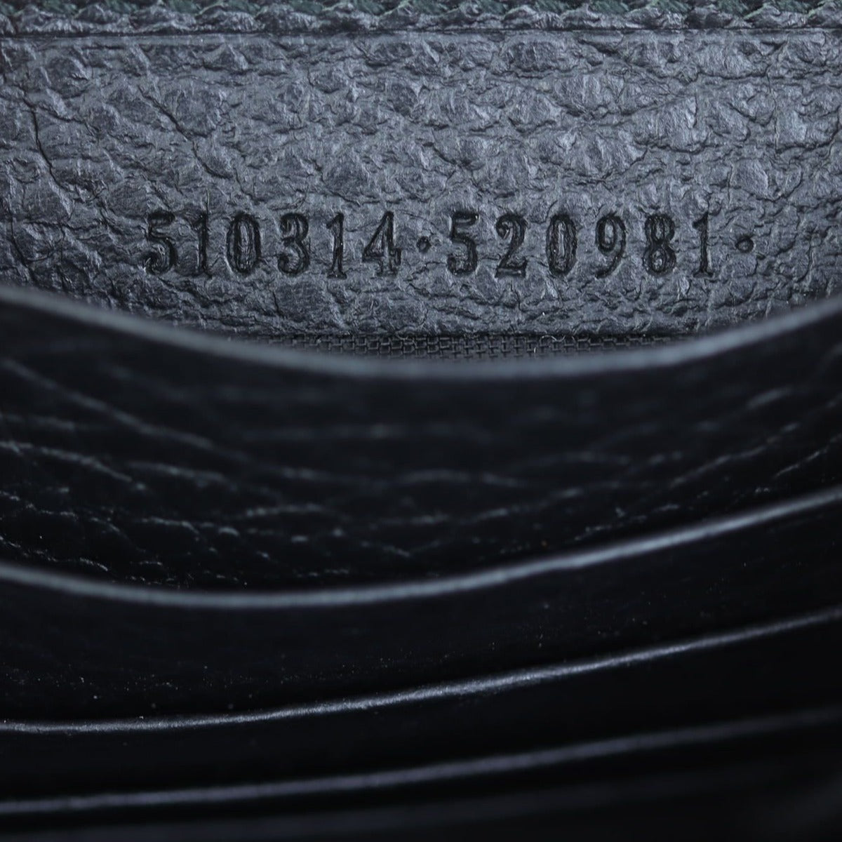 Gucci Interlocking G Chain Wallet