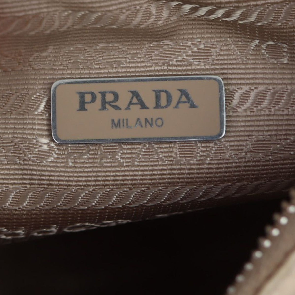 Prada Re-Edition 2005 Tessuto Shoulder Bag