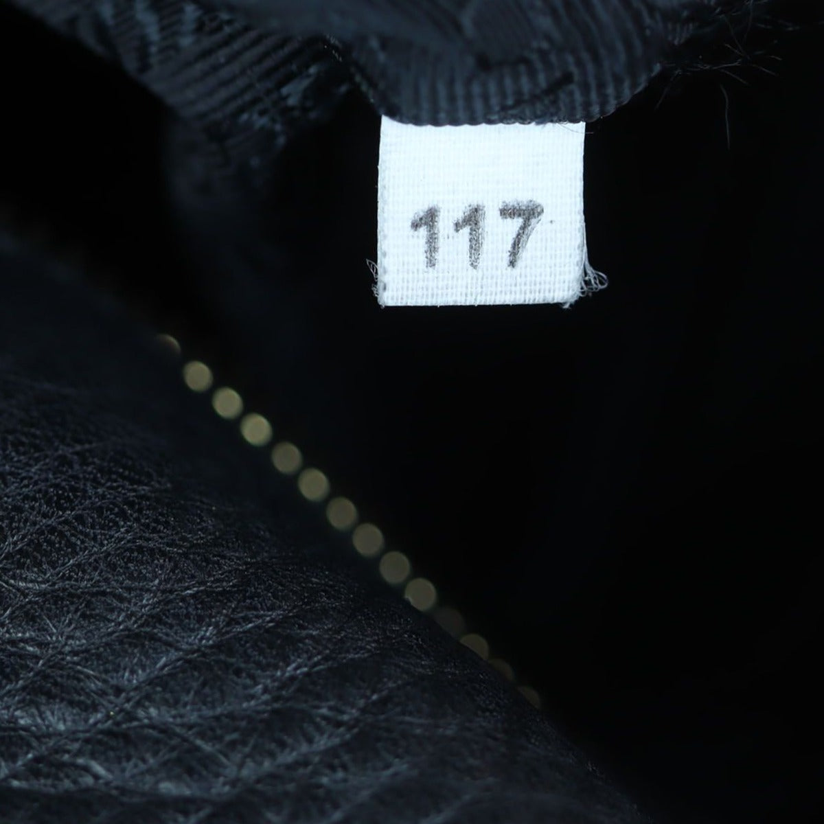 Prada Vitello Daino Zip Tote